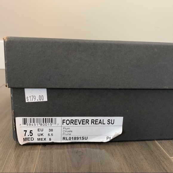 Kenneth Cole Reaction Suede Wedge Boots, 7.5 - Picture 7 of 7